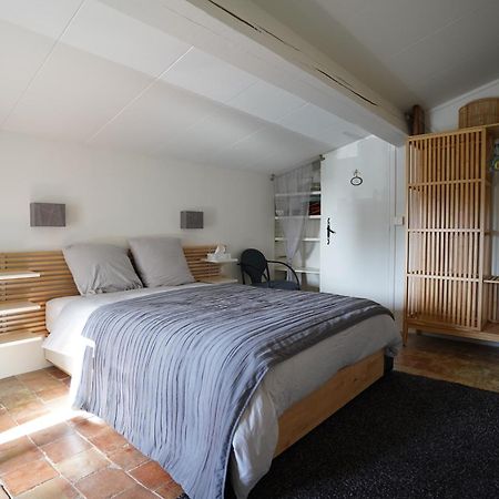 Maison De Village Provencal Ventabren Bagian luar foto